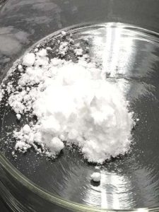 2-chinacarfent